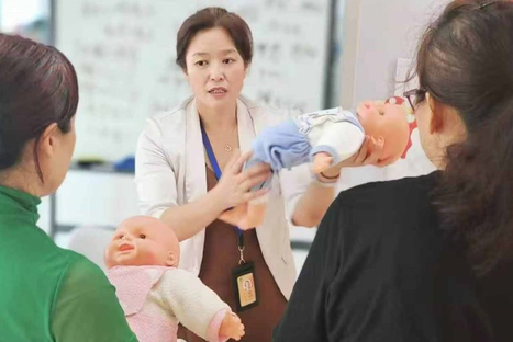 青岛早教育婴指导师报考费用多少钱？